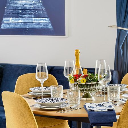 Ari Navy Apartment - High-End Residence Arad Bagian luar foto
