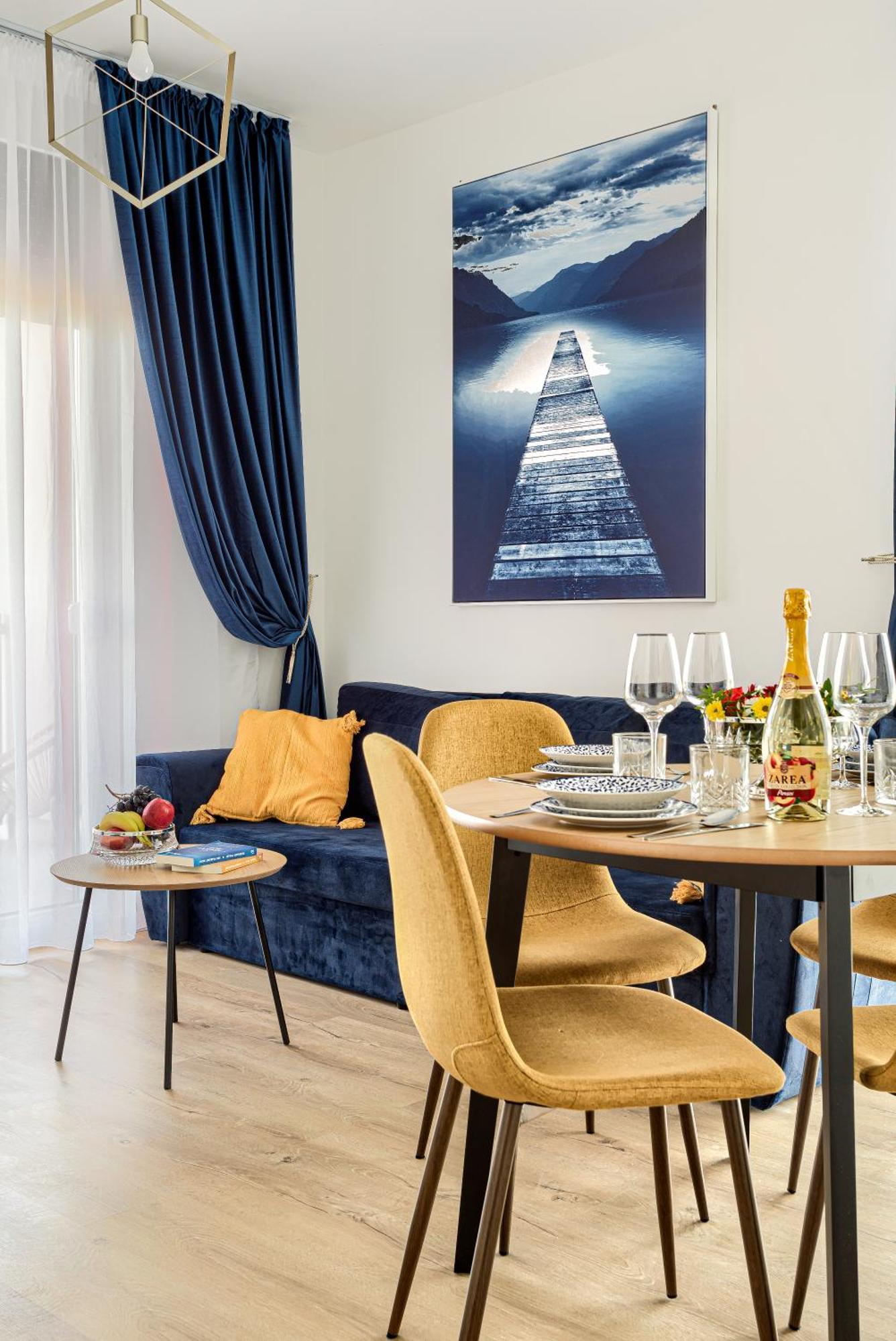 Ari Navy Apartment - High-End Residence Arad Bagian luar foto